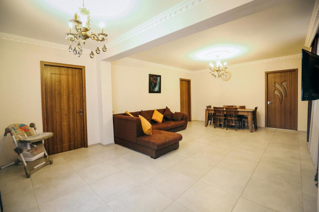 Bebo Babu Guest House Kutaisi Exterior photo